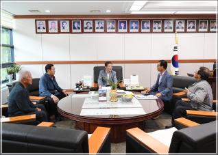 (2019.07.09.) 진성식 신임 광산진폐권익연대 강릉시지회장 접견 대표이미지