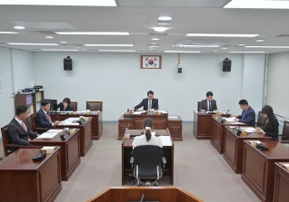 5월13일 제322회 강릉시의회 임시회 제1차 의회운영위원회 대표이미지
