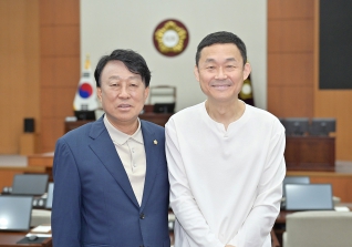 10월15일 영화감독 조범구 접견 대표이미지