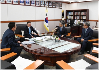 (2019.04.02.) 나이영 CBS 강원영동본부장 접견 대표이미지