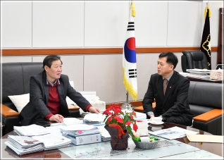 (2020.01.22.) 김평 건강보험공단 강릉지사장 접견 대표이미지