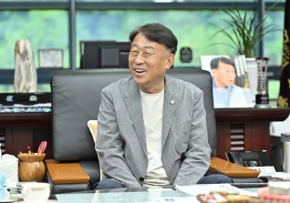 7월9일 롯데칠성 공장장 접견 대표이미지