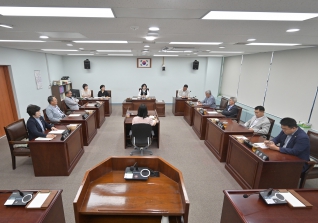6월30일 제323회 강릉시의회 정례회 제2차 예산결산특별위원회 대표이미지