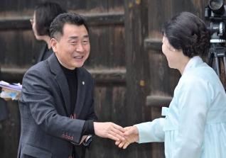 4월16일 제436주기 난설헌 허초희 추모 헌다례 대표이미지