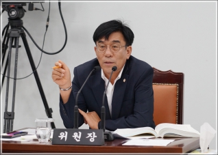 (2018.09.05.) 제269회 강릉시의회 제1차 정례회 행정위원회 행정사무감사 대표이미지